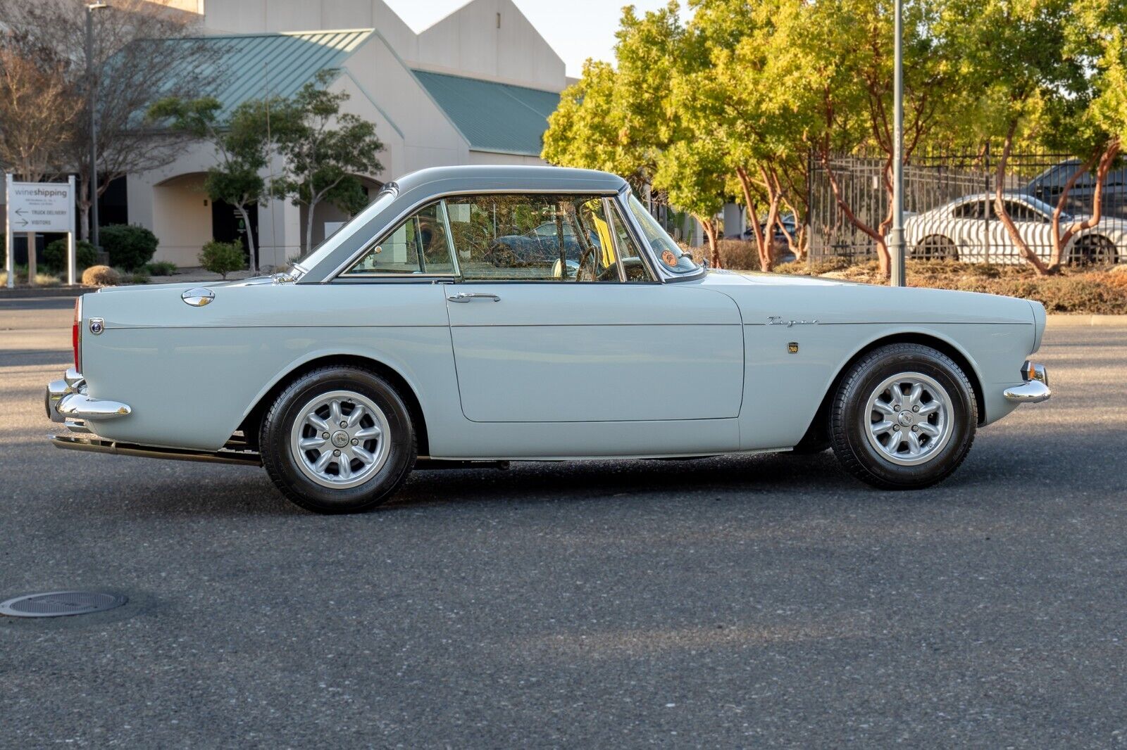 Sunbeam-Tiger-Coupe-1964-balmoral-grey-Blue-131966-10