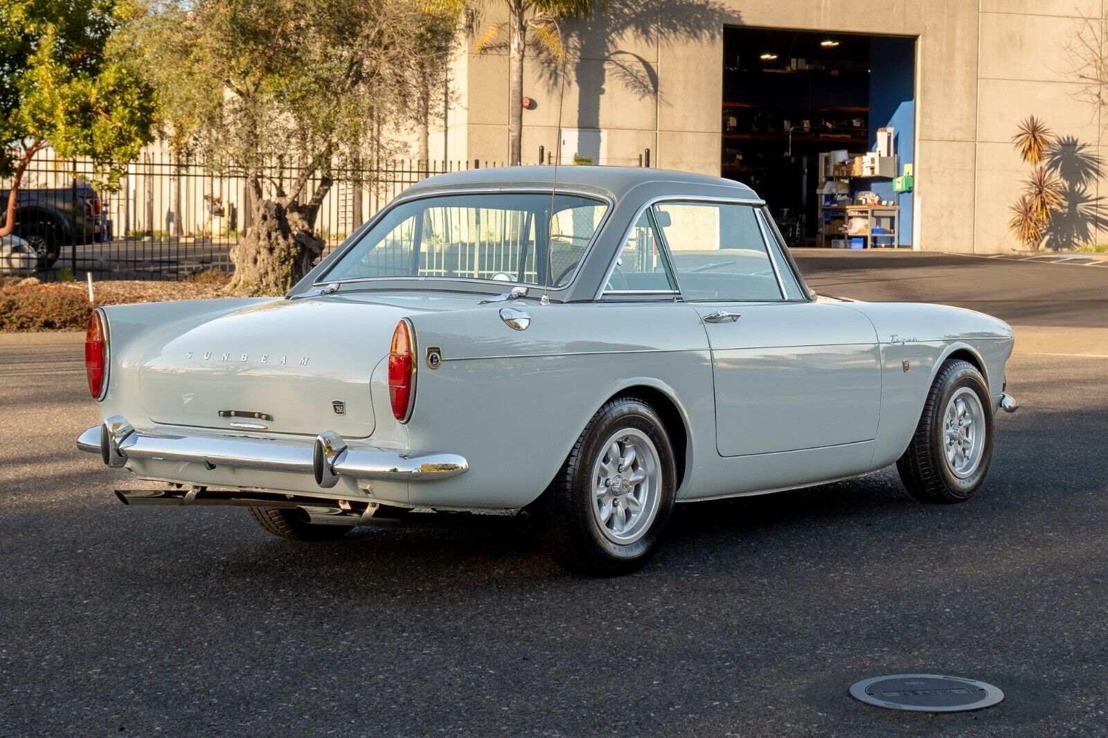 Sunbeam-Tiger-Coupe-1964-balmoral-grey-Blue-131966-9