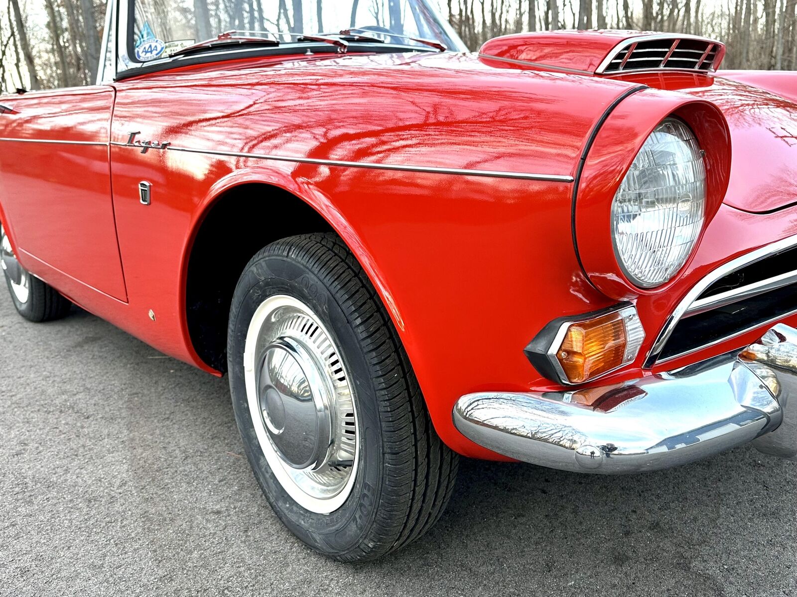 Sunbeam-Tiger-Mk1-a-1965-Red-Black-32391-15