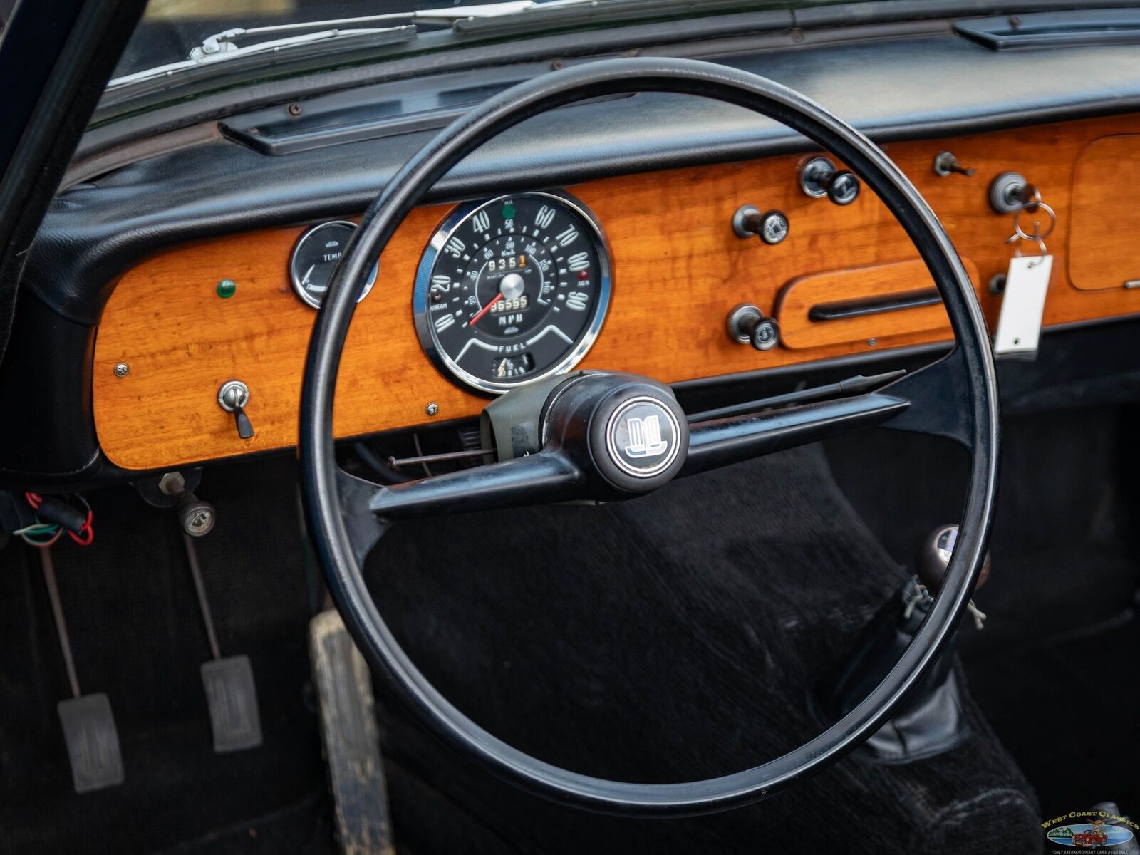 Triumph-Herald-1200-Series-Cabriolet-1966-Blue-Black-155405-28