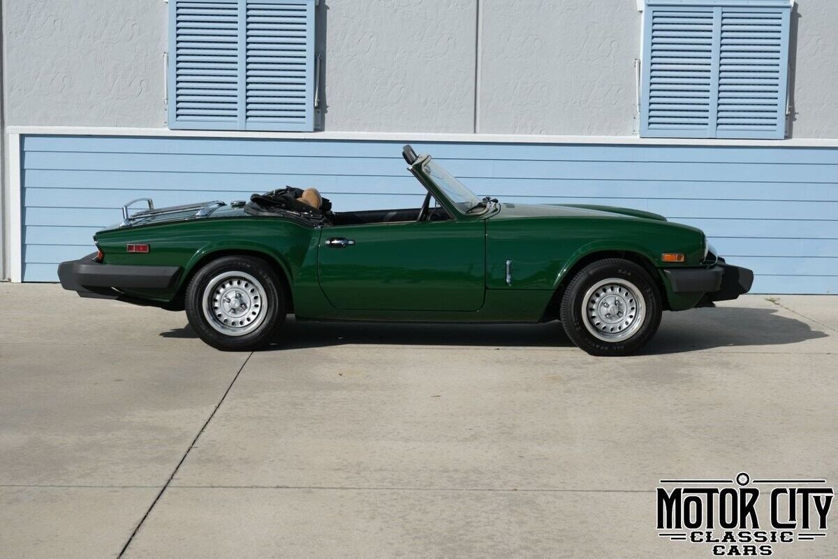 Triumph-Spitfire-1980-Green-Tan-414-1