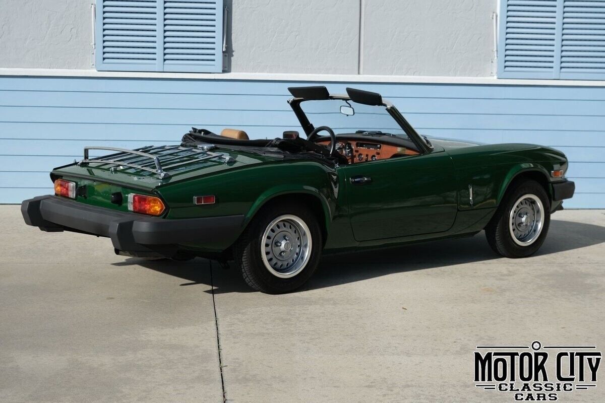 Triumph-Spitfire-1980-Green-Tan-414-3