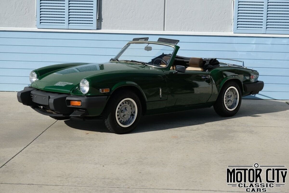 Triumph-Spitfire-1980-Green-Tan-414-7