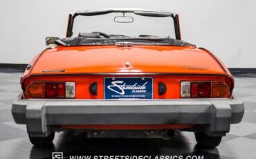 Triumph-Spitfire-Cabriolet-1979-Orange-Black-33864-10