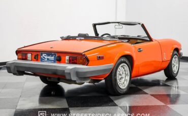 Triumph-Spitfire-Cabriolet-1979-Orange-Black-33864-11