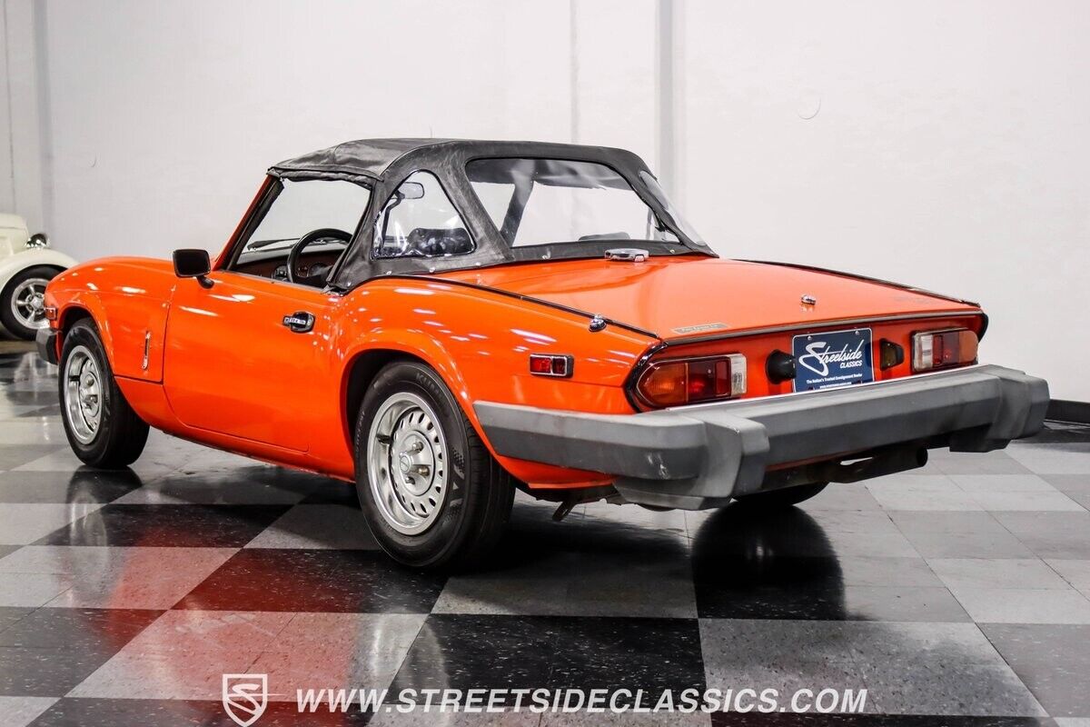 Triumph-Spitfire-Cabriolet-1979-Orange-Black-33864-8