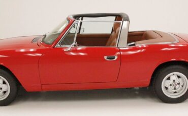 Triumph-Stag-Cabriolet-1971-Red-Saddle-144841-3