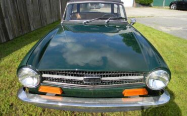 Triumph-TR-6-1973-Green-Tan-99999-1