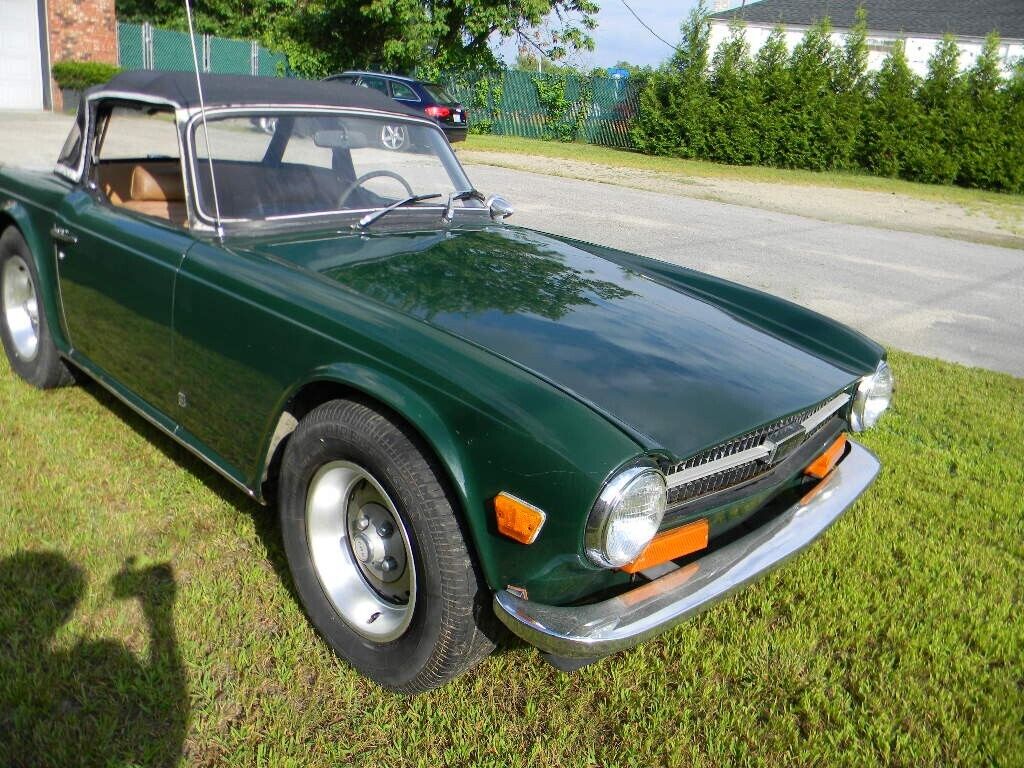 Triumph-TR-6-1973-Green-Tan-99999-24