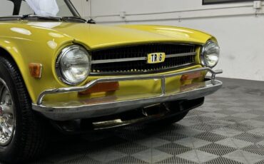 Triumph-TR-6-1973-Yellow-Black-115295-12