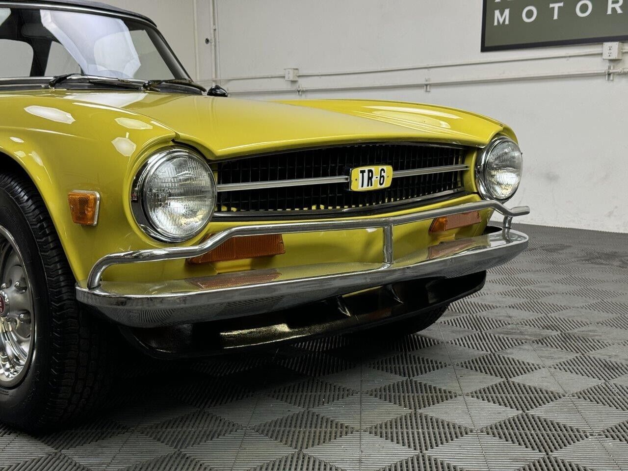 Triumph-TR-6-1973-Yellow-Black-115295-12