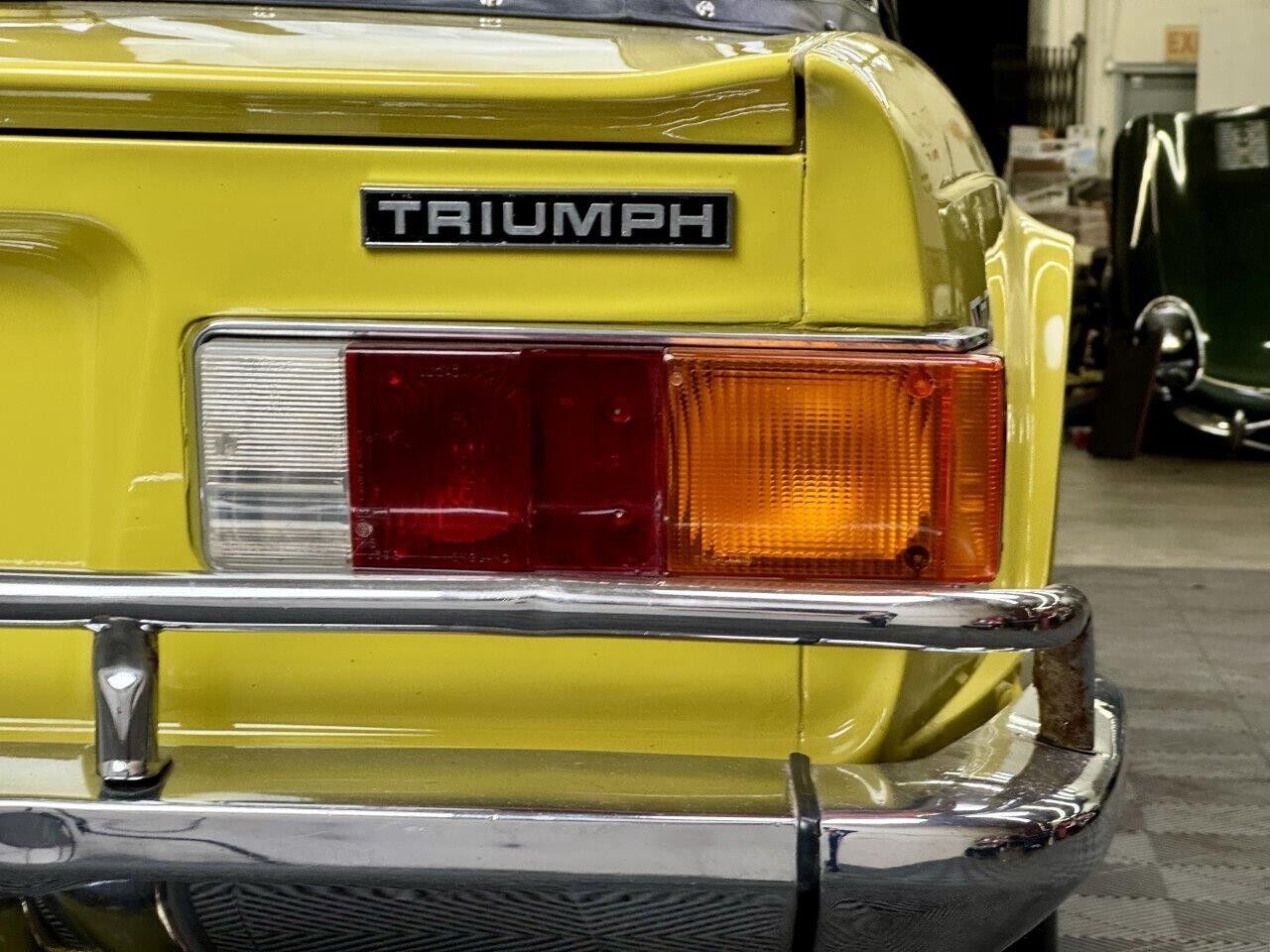 Triumph-TR-6-1973-Yellow-Black-115295-17