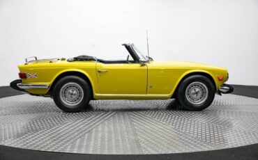 Triumph-TR-6-1974-Yellow-Black-5209-8