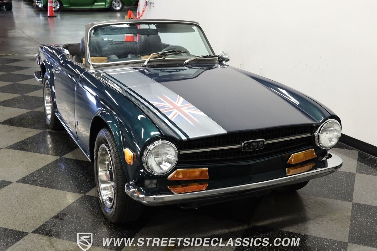 Triumph-TR-6-Cabriolet-1972-Green-Black-3161-14