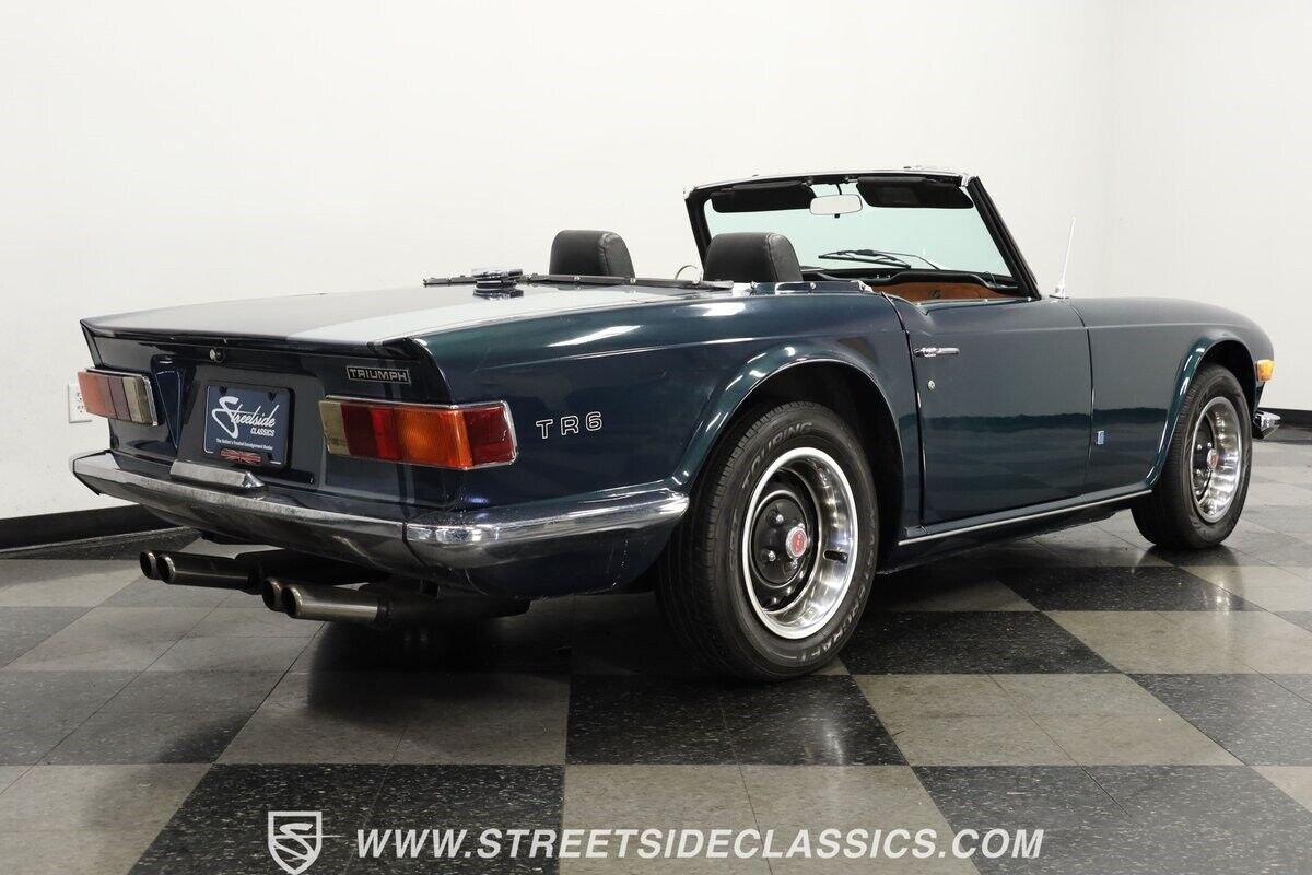 Triumph-TR-6-Cabriolet-1972-Green-Black-3161-26