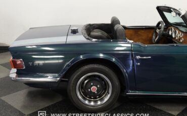 Triumph-TR-6-Cabriolet-1972-Green-Black-3161-27