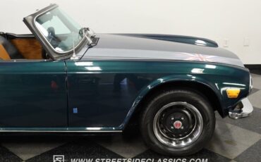 Triumph-TR-6-Cabriolet-1972-Green-Black-3161-28