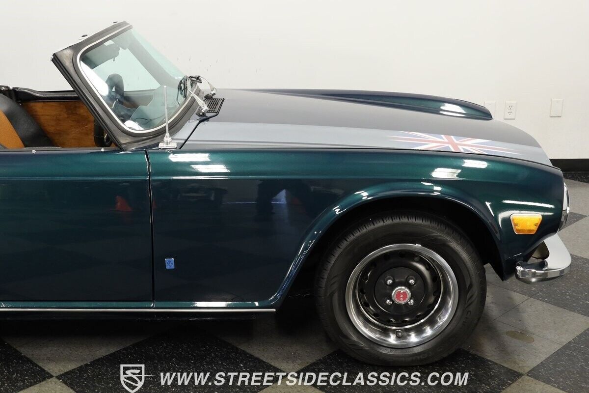 Triumph-TR-6-Cabriolet-1972-Green-Black-3161-28