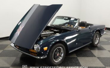 Triumph-TR-6-Cabriolet-1972-Green-Black-3161-29