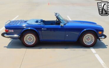 Triumph-TR-6-Cabriolet-1974-Blue-Blue-52223-10