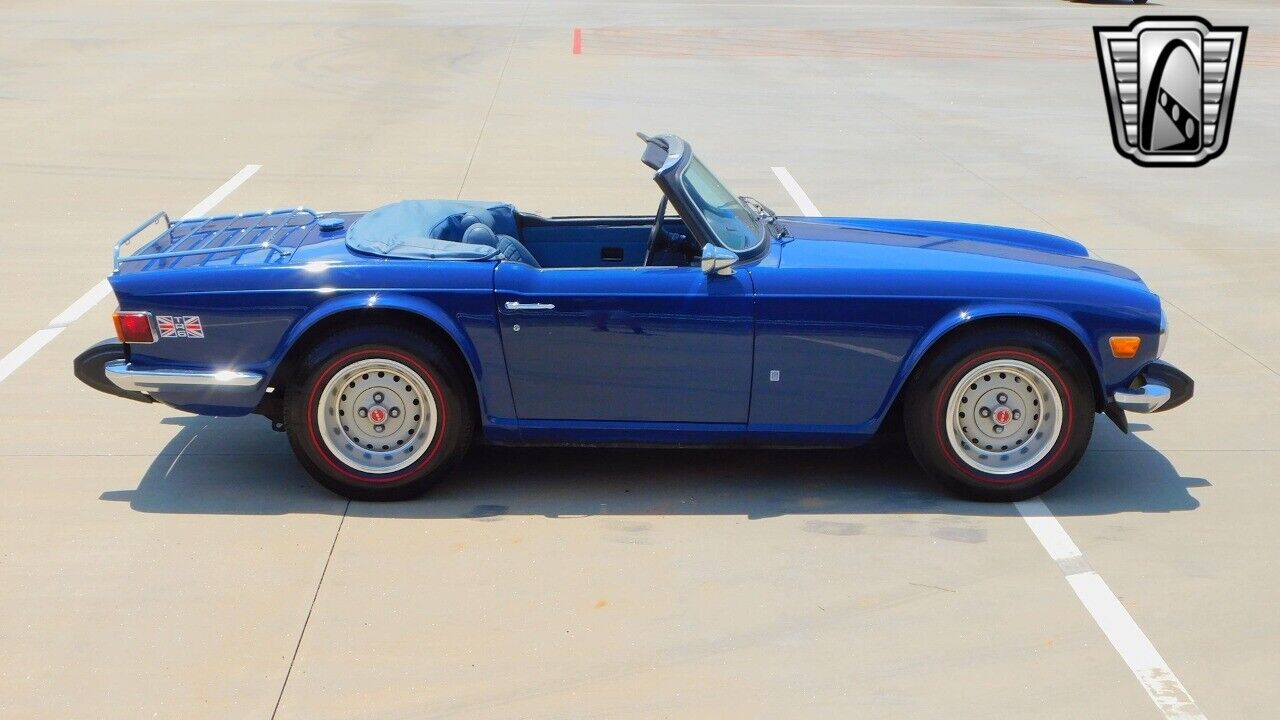 Triumph-TR-6-Cabriolet-1974-Blue-Blue-52223-10