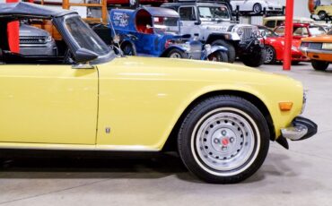 Triumph-TR-6-Cabriolet-1974-Yellow-Dark-Cherry-120241-10