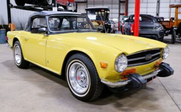 Triumph-TR-6-Cabriolet-1974-Yellow-Dark-Cherry-120241-11