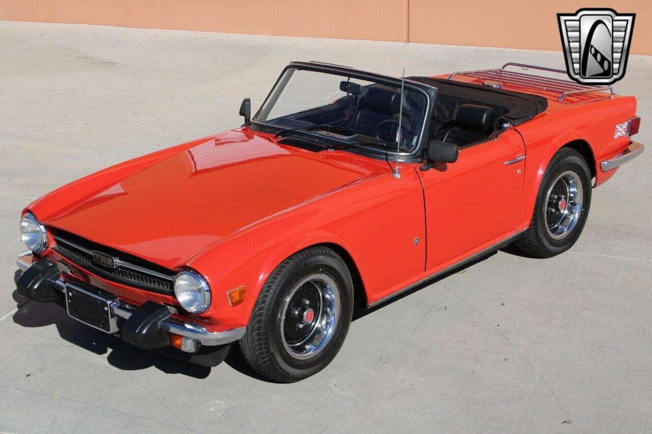 Triumph-TR-6-Cabriolet-1975-Red-Black-1949-9