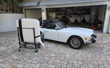 Triumph-TR-6-Cabriolet-1976-White-Black-76019-9