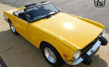 Triumph-TR-6-Cabriolet-1976-Yellow-Black-111391-2