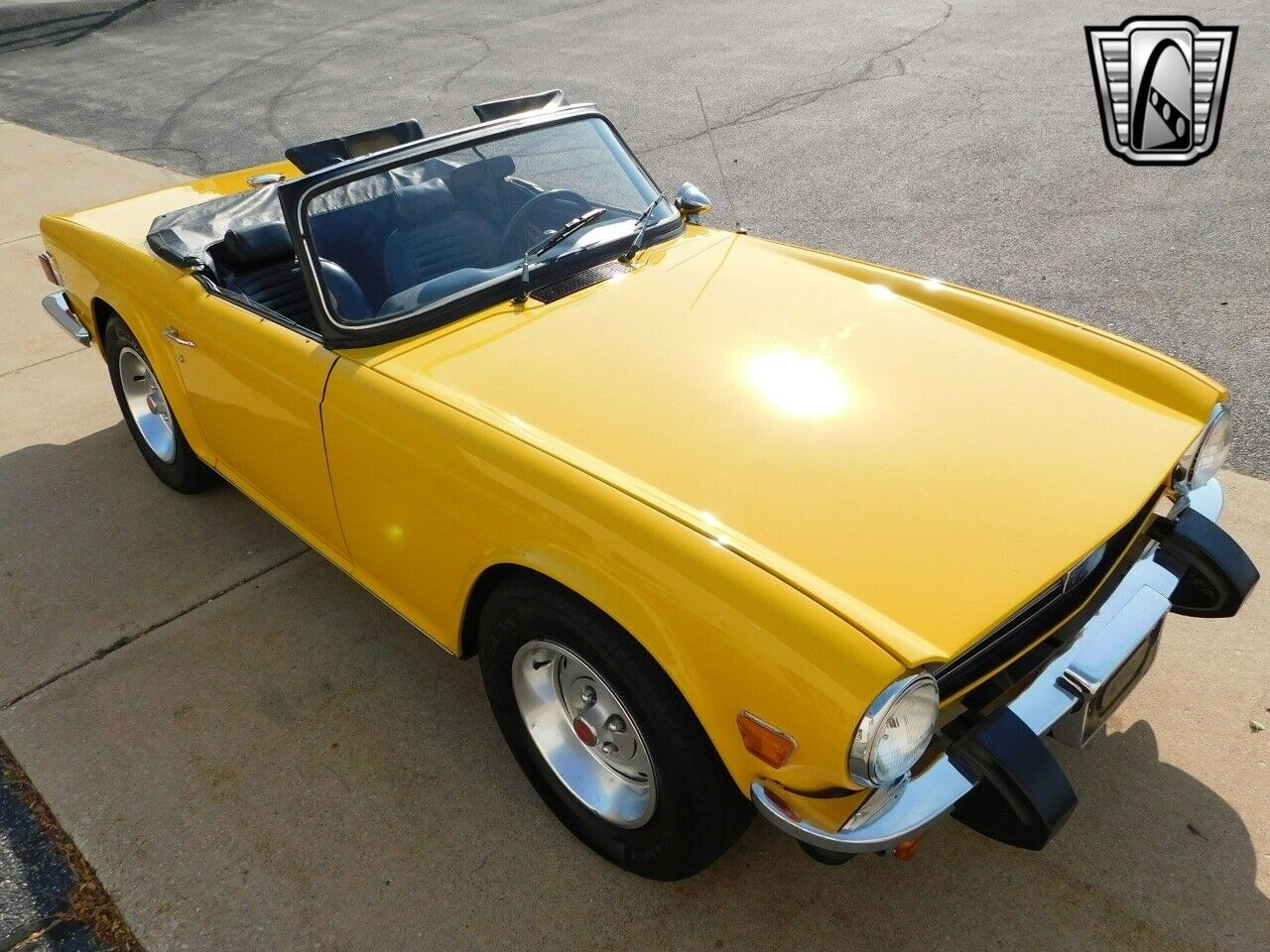 Triumph-TR-6-Cabriolet-1976-Yellow-Black-111391-2