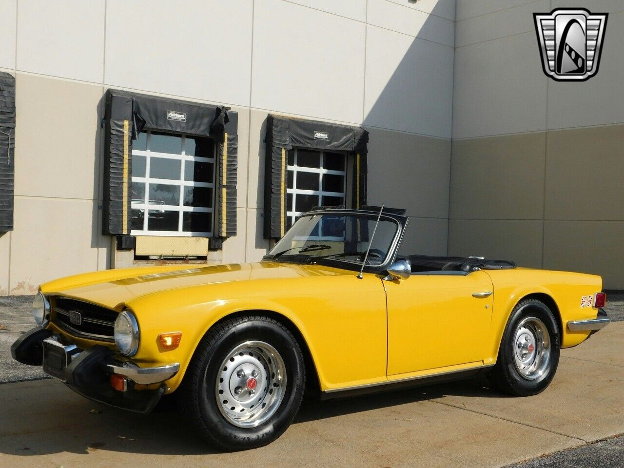 Triumph-TR-6-Cabriolet-1976-Yellow-Black-111391-5