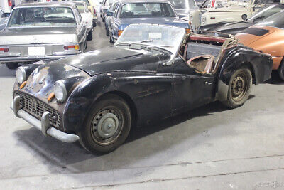 Triumph-TR3-Cabriolet-1962-Black-Red-131153-8