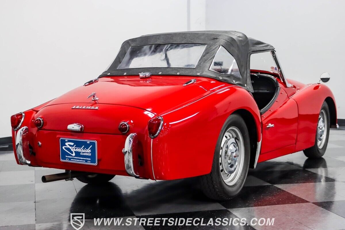 Triumph-TR3A-Cabriolet-1958-Red-Black-86946-11