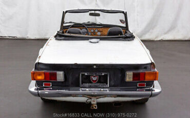 Triumph-TR6-1971-White-Other-Color-0-5