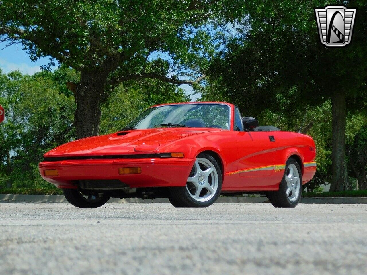 Triumph-TR7-1976-Red-Black-837-2