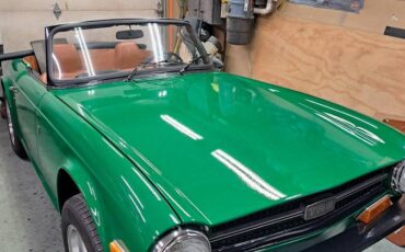 Triumph-Tr-6-1971-green-64216-1