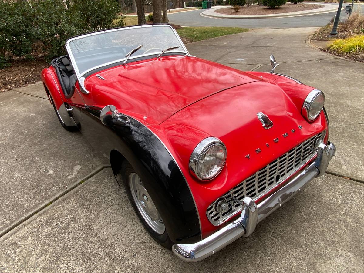 Triumph-Tr3-1961-red-2-1