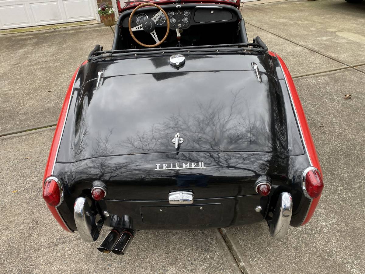 Triumph-Tr3-1961-red-2-5