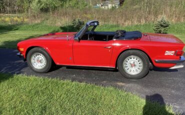 Triumph-Tr6-1976-red-24140-2