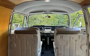 Volkswagen-1970-white-180246-10