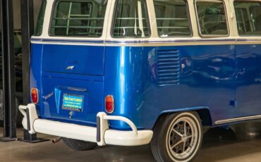 Volkswagen-23-Window-Samba-1970-Blue-14969-20