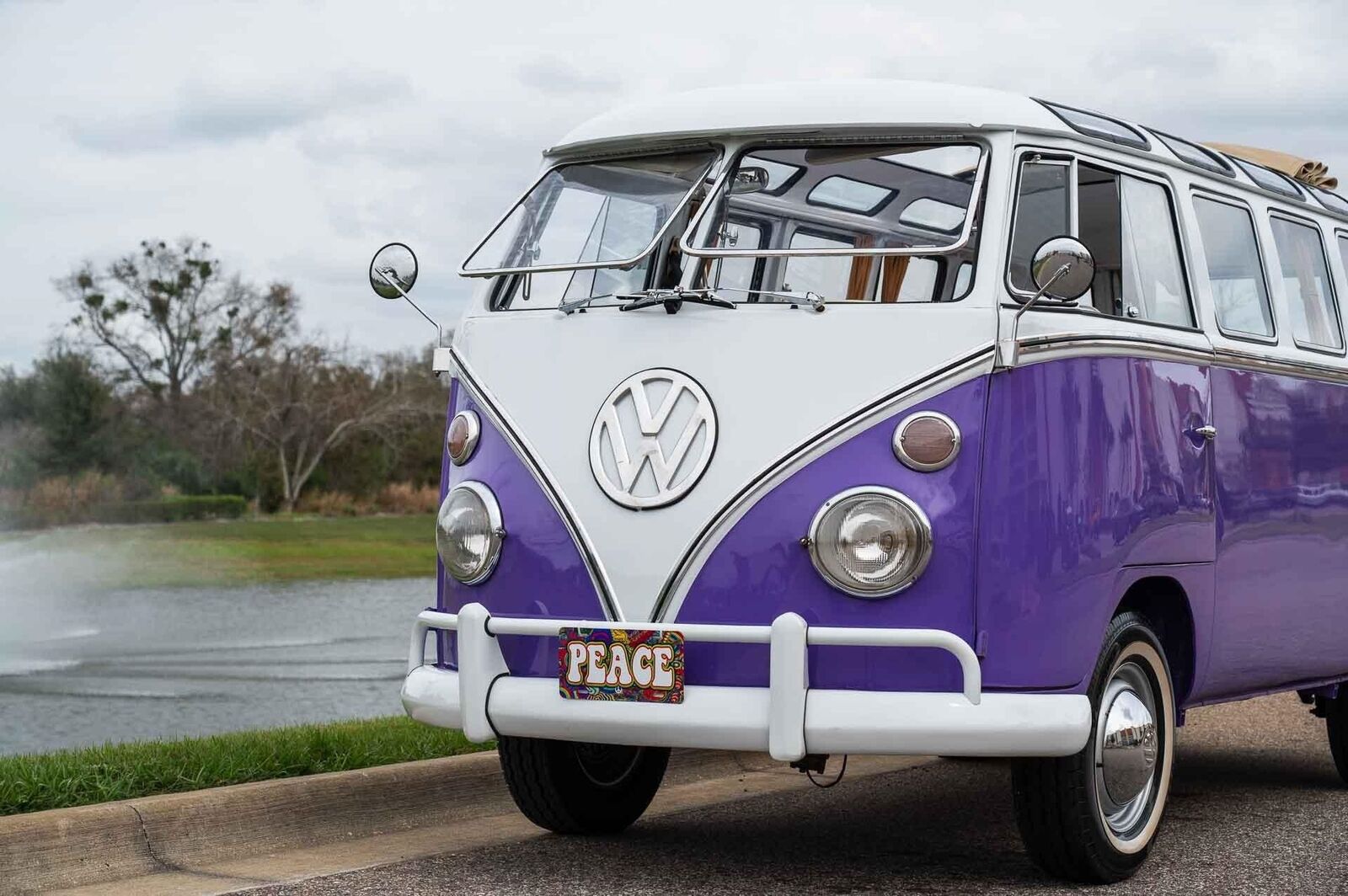 Volkswagen-23-Window-Samba-Bus-1974-Purple-White-153296-24