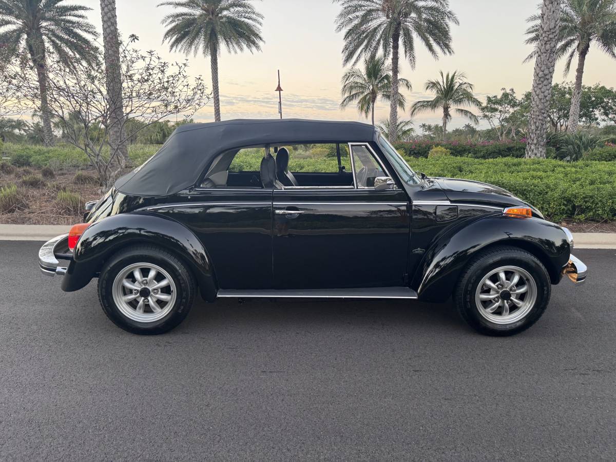 Volkswagen-Beetle-1979-black-170648-2