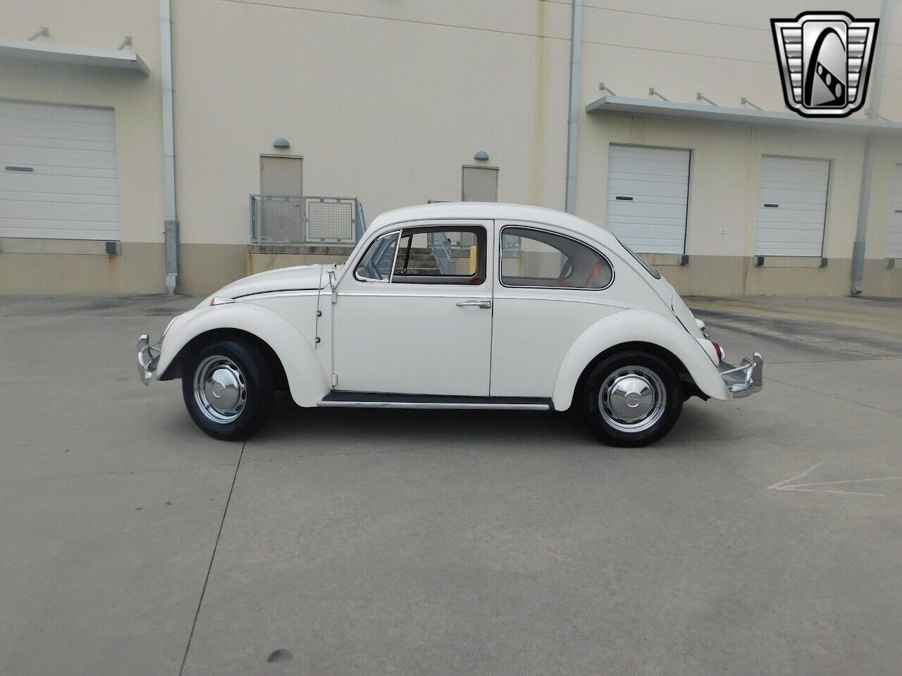 Volkswagen-Beetle-Classic-1966-White-Red-64065-5