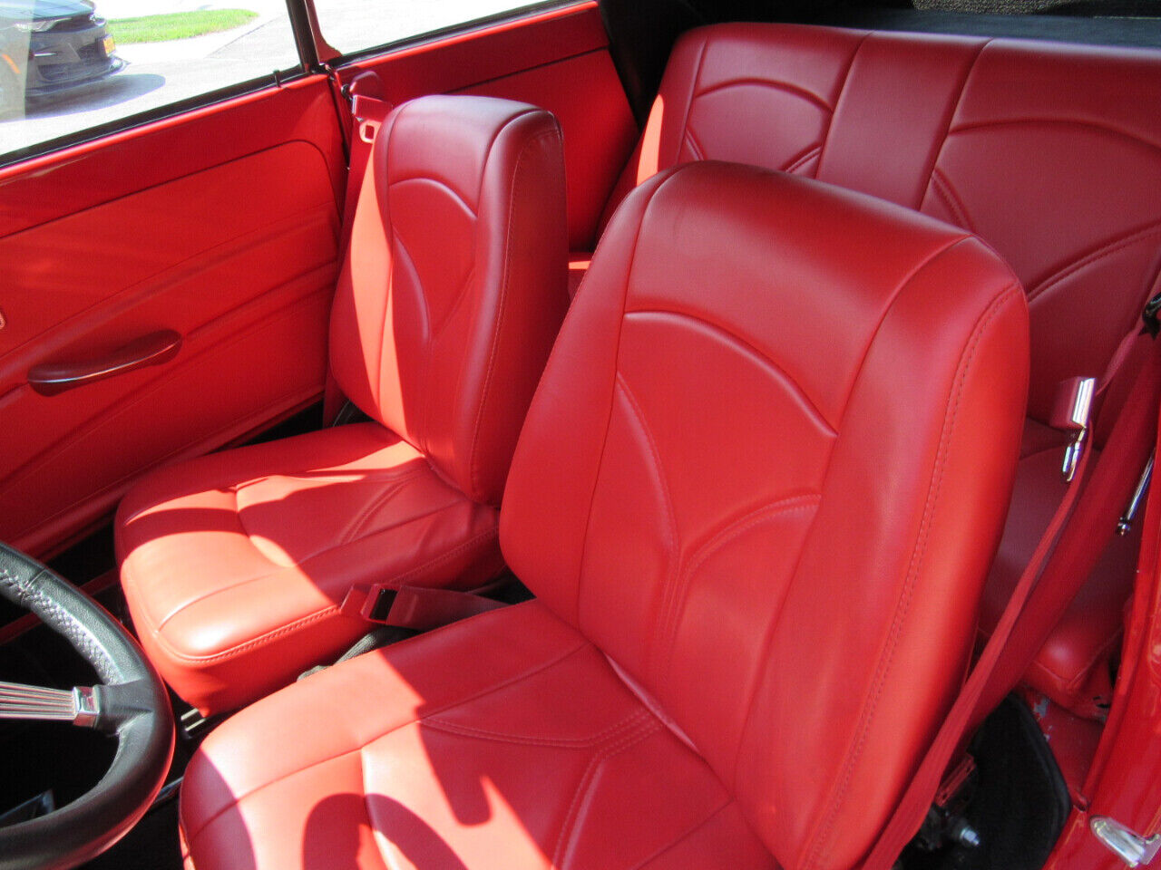 Volkswagen-Beetle-Classic-1967-Red-Red-0-32