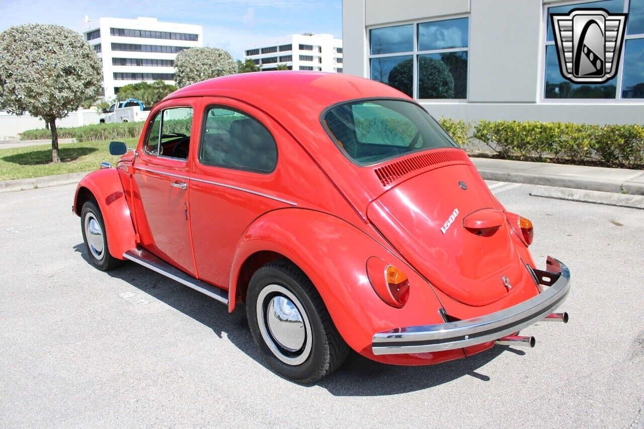 Volkswagen-Beetle-Classic-1971-Red-Black-24142-5