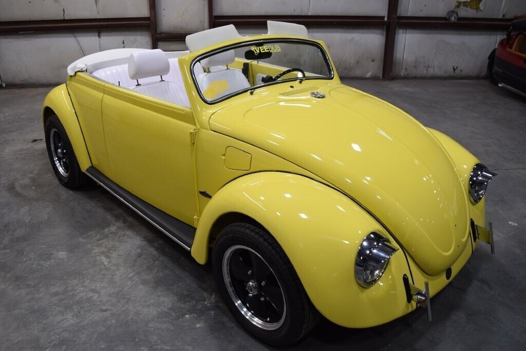 Volkswagen-Beetle-Classic-Berline-1969-Yellow-White-58963-1