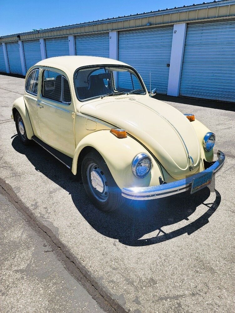 Volkswagen-Beetle-Classic-Berline-1970-Yellow-Black-14661-1