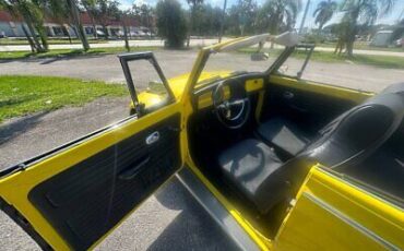 Volkswagen-Beetle-Classic-Cabriolet-1968-Yellow-Black-33880-11